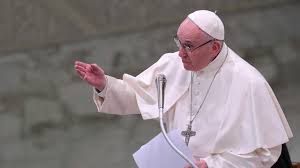 Đức Giáo hoàng đề cập sai sót của Giáo hội trong Thánh lễ Giáng sinh