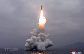 Triều Tiên phóng tên lửa từ tàu ngầm sau khi thỏa thuận đàm phán với Mỹ