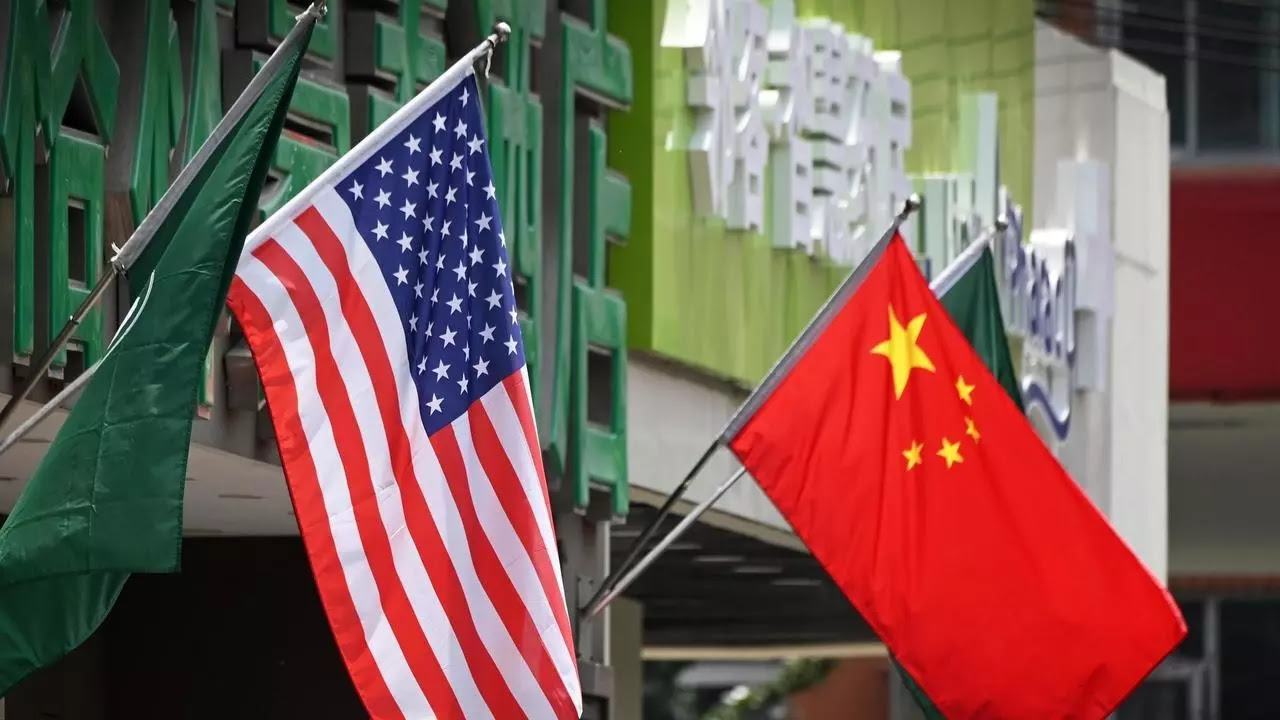 Viện lý do an ninh để trừng phạt Trung Quốc : Liệu Mỹ có "run tay"?